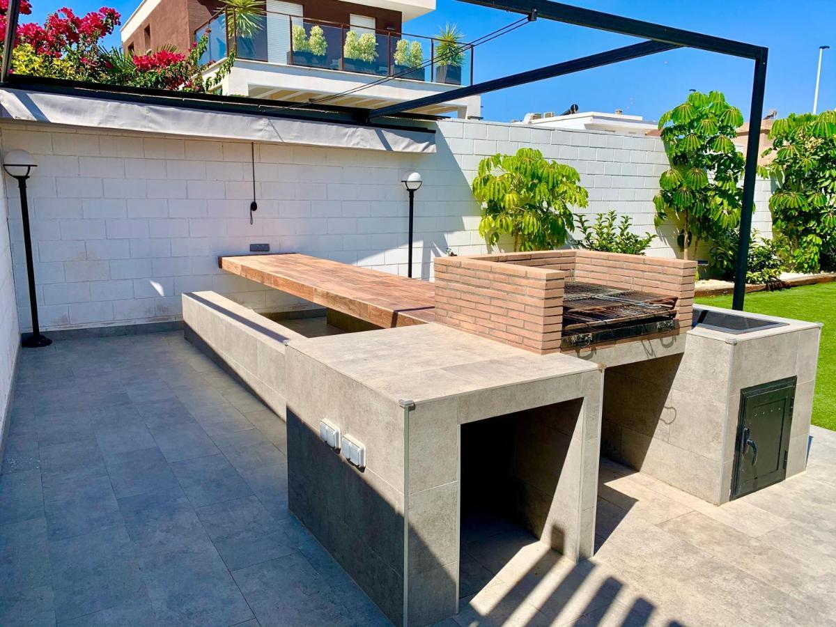 9 Moderna Villa Independiente -Jacuzzi- Gran Alacant Puerto Marino Dış mekan fotoğraf